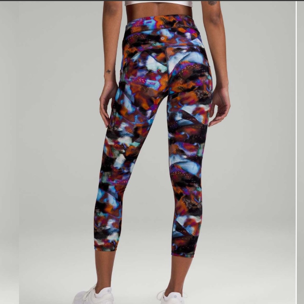 Lululemon Power Thru High-Rise Tight 25"‎ Hyper Drift Multi Size 8 - Picture 3 of 8